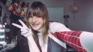 Pov youre dating spidergwen and she sends you these snaps lt 3 part 18