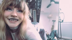 Pov youre dating spidergwen and she sends you these snaps lt 3 part 6