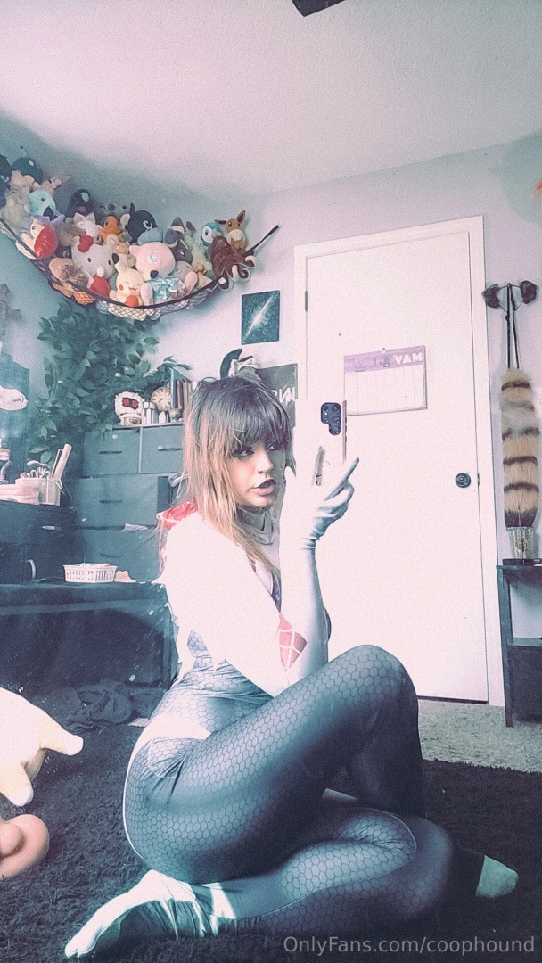 Pov youre dating spidergwen and she sends you these snaps lt 3 part 15 