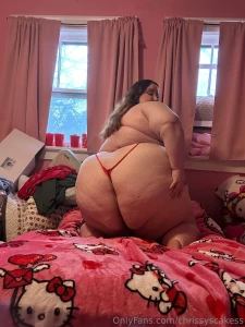 Hey baby wanna get my attention get me a gift from my amazon wishlist part 1