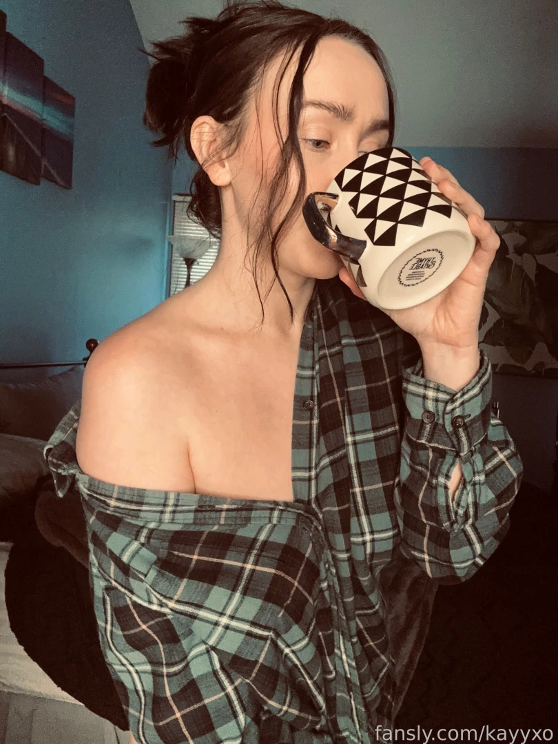Good morning and happy hump day humpday nudes ass flannel goodmorning part 1 