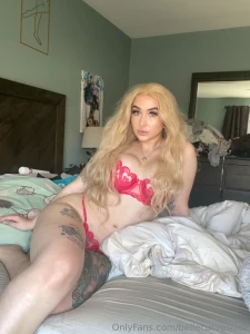 My premium account bellecurves is 10 off right now you get to message part 2