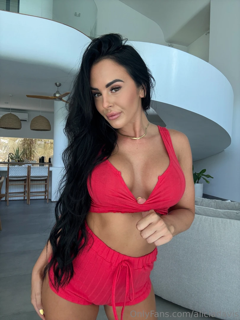Red hot and ready for you do i look good enough to ruin your 