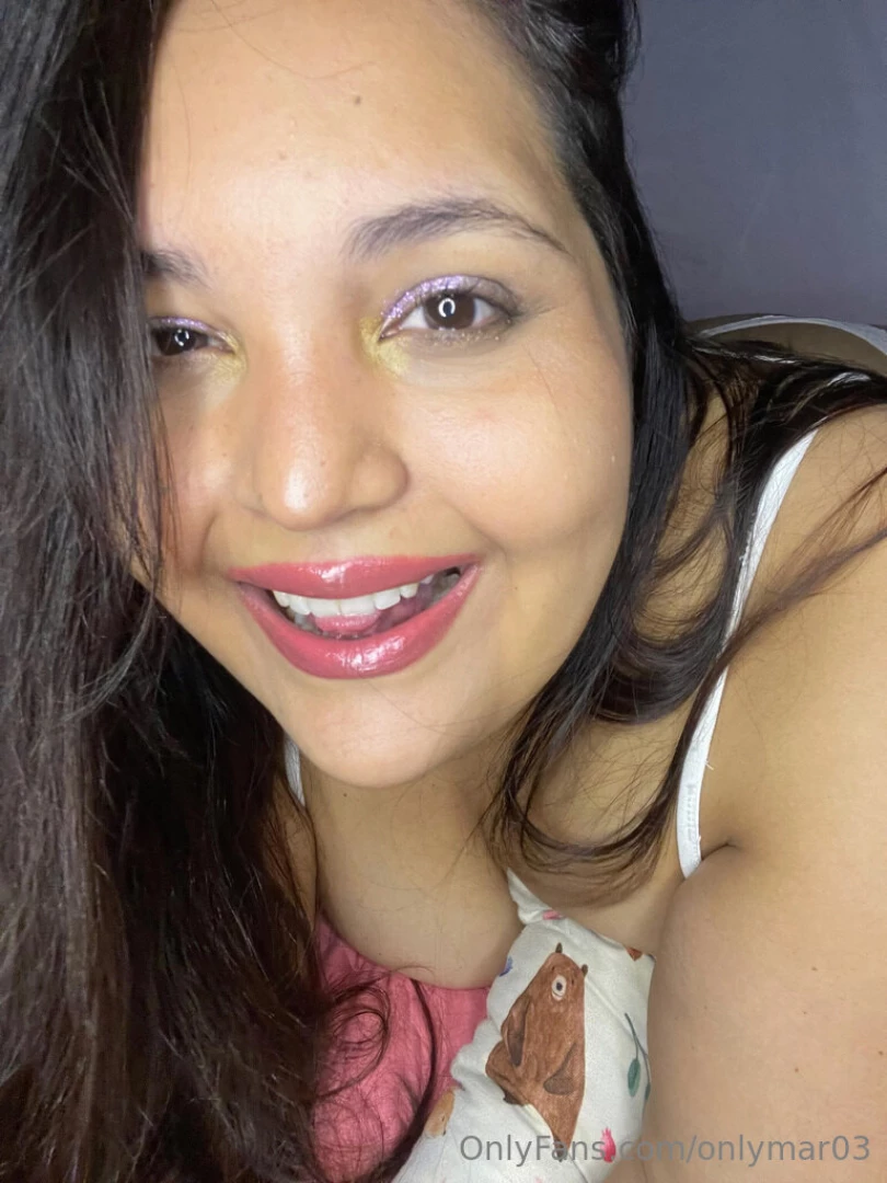 A kiss a day keeps the boredom away 