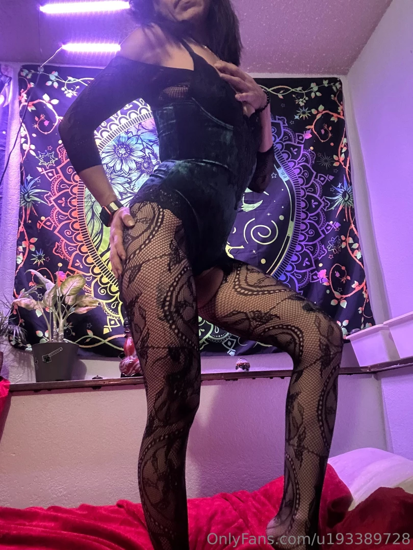 I love velvet part 16 