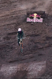 1 5 days until i go back to chile i ll share all content and behind part 3