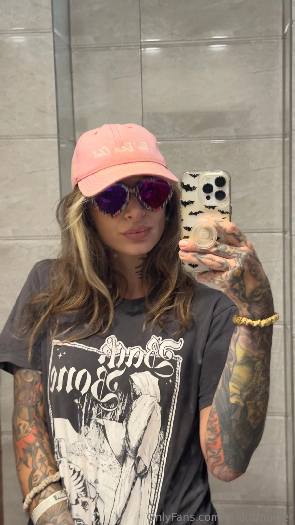 Almost home now a few delays flying so i m still at the airport and i 