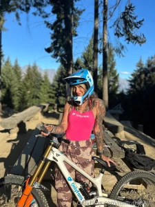 I just got the new that i yt can t sponsor me anymore so this year i