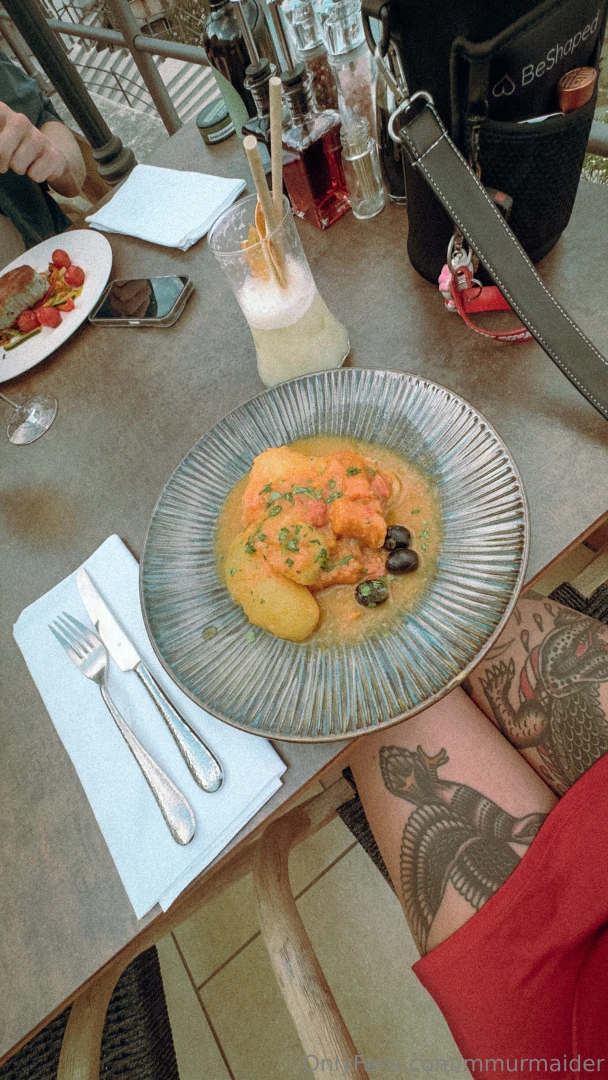 Quick stop in croatia it was only 5h drive from schladming to here and part 2 