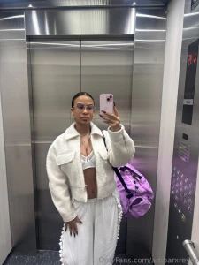 Just a regular girl part 1