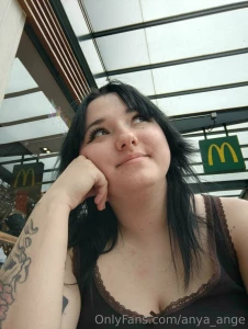 Heyyy today i made a little trip to geneva which is one of the big part 1