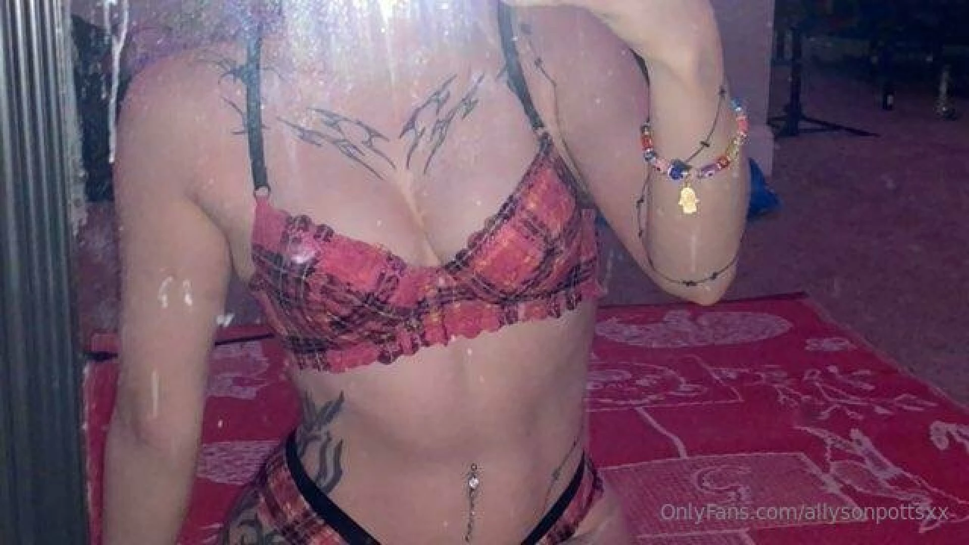 Since you re a vip sub i ll give you a huge discount tip 5 under this 