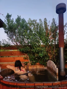 P-u-r-p-l-e part 1033283