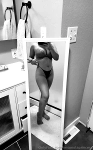 Can you guess my bra color if you guess correct i ll send you the rest