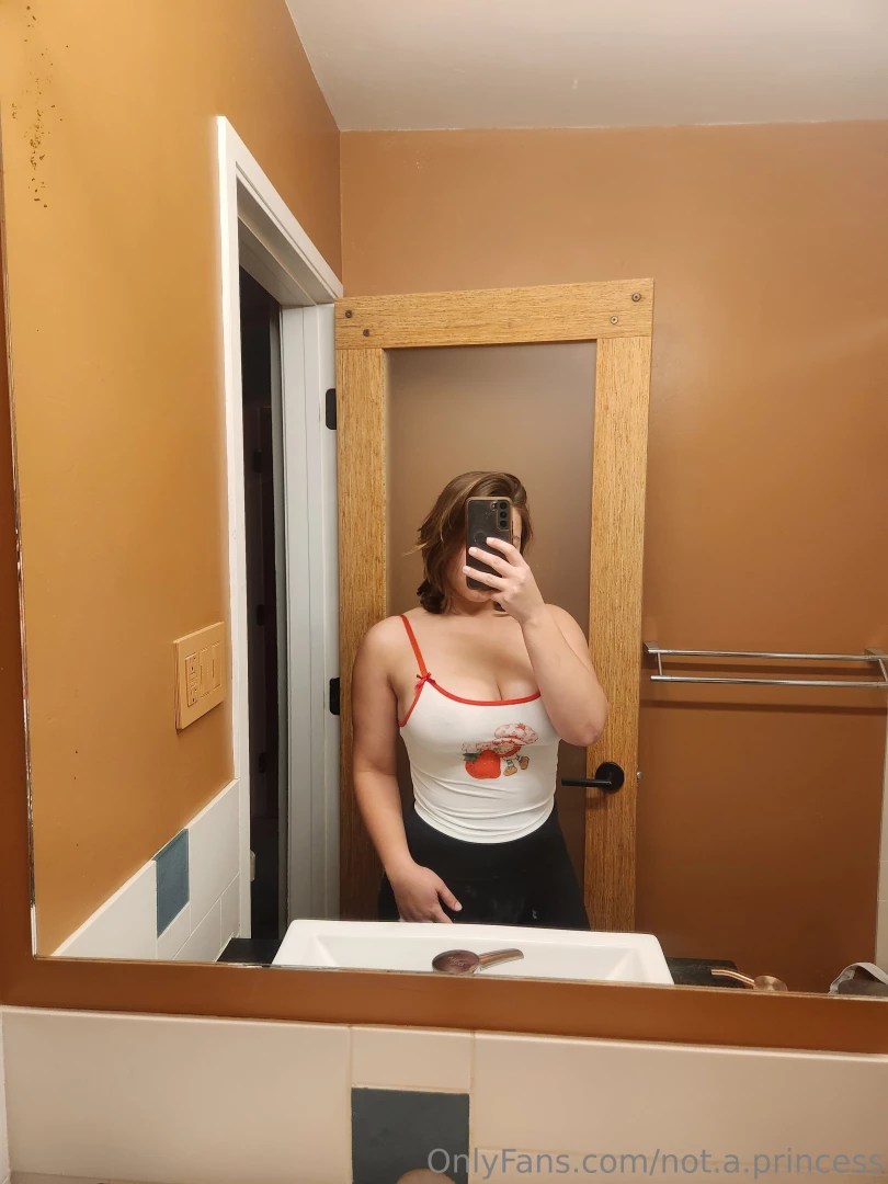 Swipe to see more cleavage part 1 