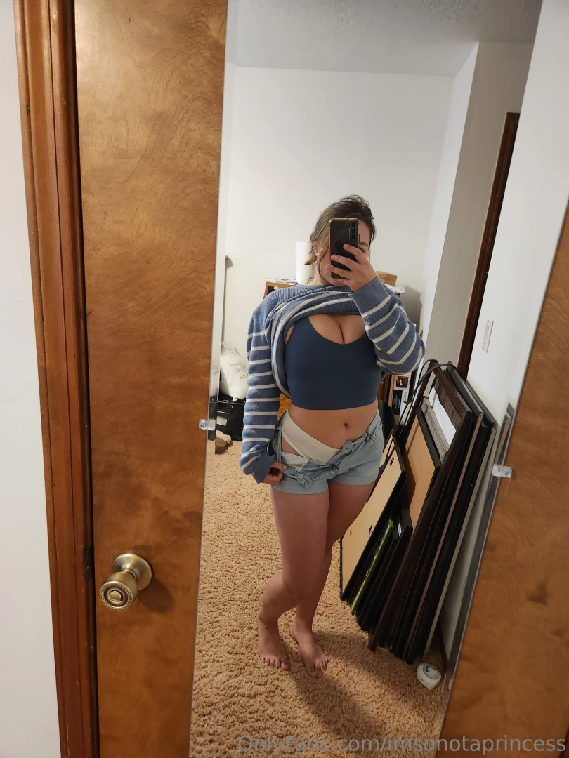 Are oversized sweaters sexy part 3 