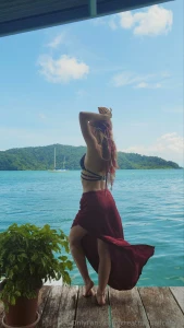 Rise and shine it s a new day and a new opportunity to grovel at my