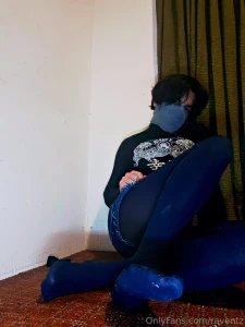 I really liked this outfit blue and black