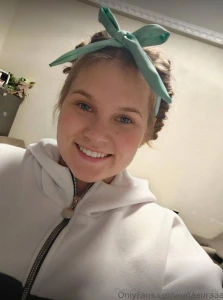 This pretty babe lunaauraaa is crazy about how you can possess her she part 294