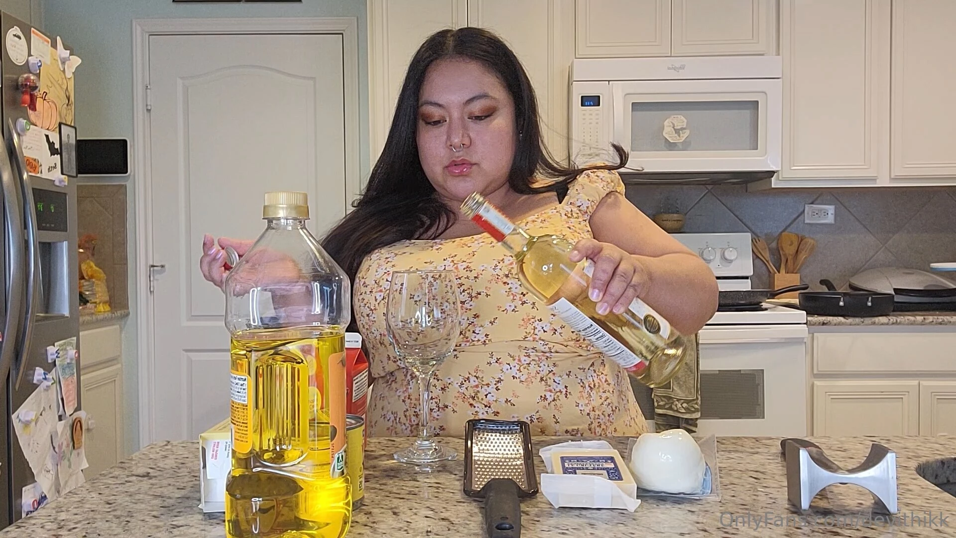 Vid 168 bbw feedee tradwife goes wild - dancing and stuffing length - part 1 
