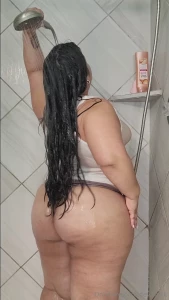 Vid 166 playing with my giant belly in the shower length - 8 21 price part 3