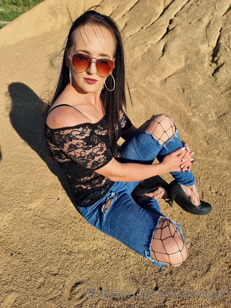 I love outdoor sessions a moment of relaxation and detachment from 