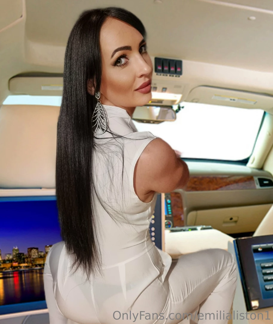 Want to get to know me better would you like to talk to me privately 