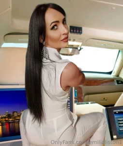 Want to get to know me better would you like to talk to me privately