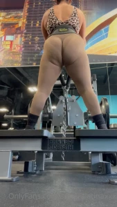 sandralatinaxxx - Someone requested a workout video so here it is enjoy 