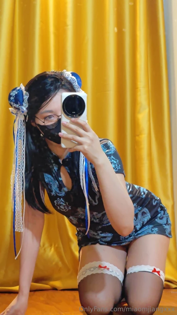 I love a good mirror selfie don t you be ready for some awesome 