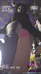 Handjob or footjob which do you prefer handjob o footjob cual part 1