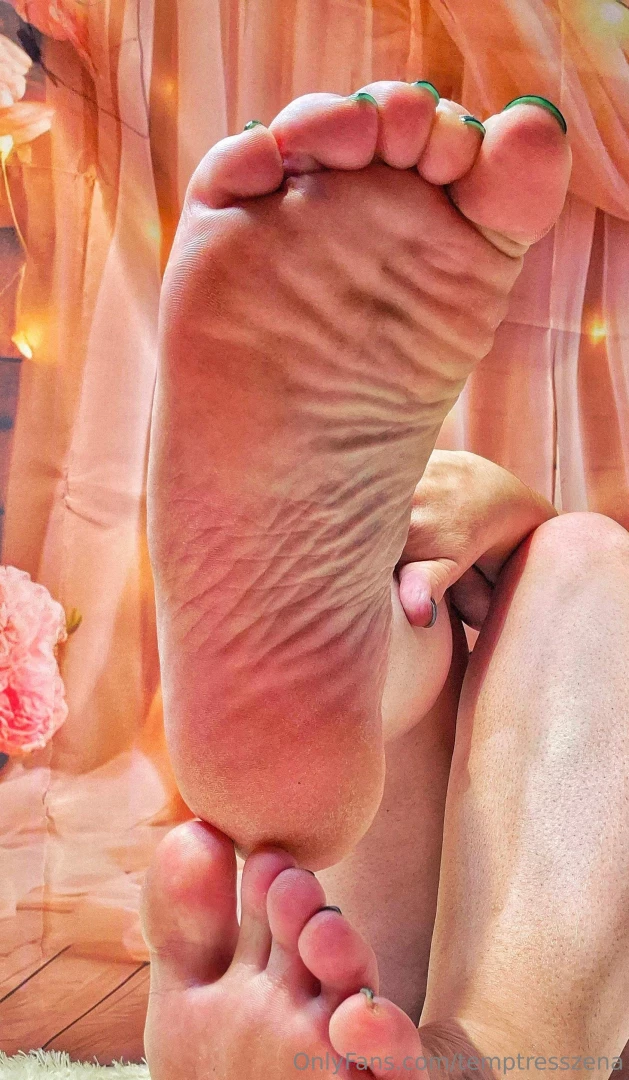 Happy hump day my soles may be wrinkled but they ll smooth out any 