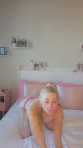 Cute lil shoot i want more lingerie and pink