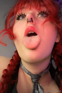 Finishing up this set but you could be finishing up in me instead part 3