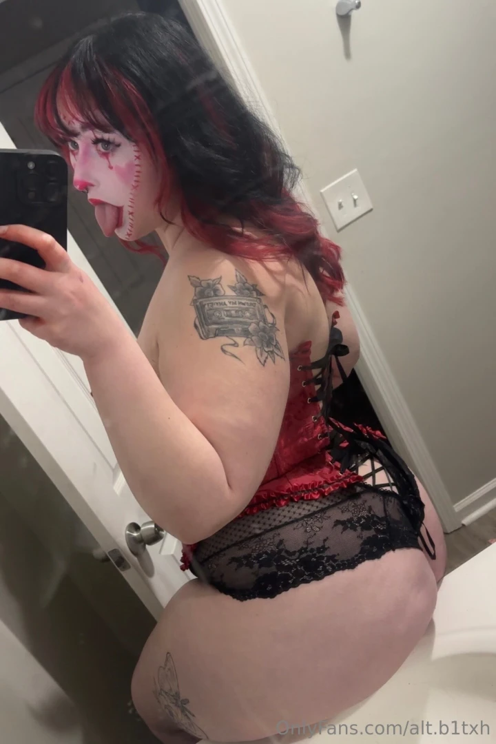 Hot dirty mirror selfies part 1 