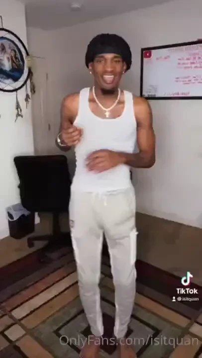 I be smoking this shit i almost forgot i m a tiktoking ass onlyfanning 