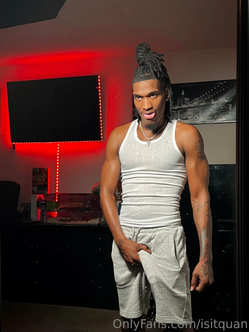 Who wants to feel this dick inside send me a 10 tip and i m yours all part 3 