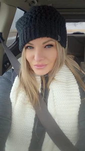 Cold and snowy days still make me wanna take my clothes off part 1