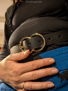 How close am i getting to my santa belly part 1