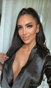 Busty amaracrode is your fav neighbour free page amp free gift on part 567