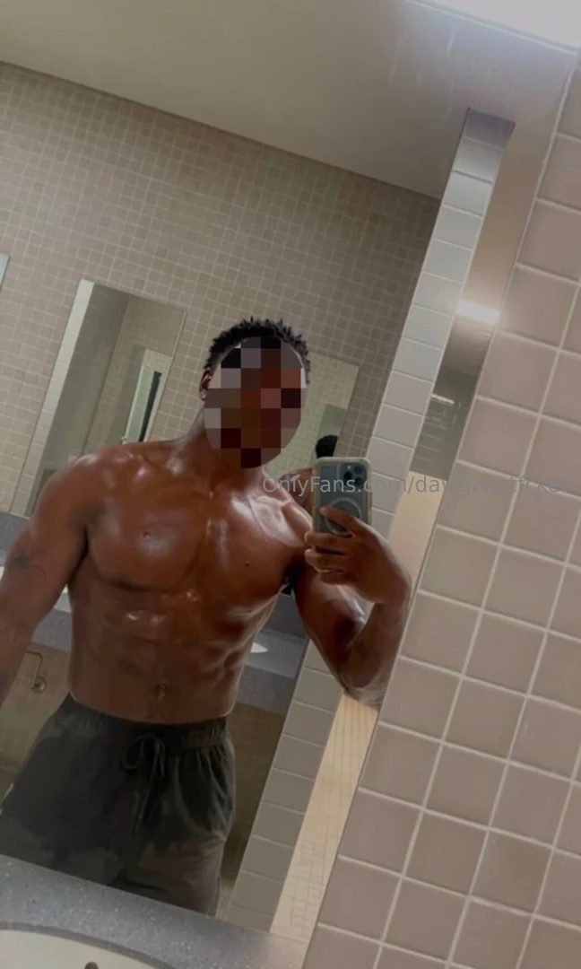 Who wants this dump of videos unblurred of my military homie the more part 2 