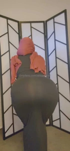 Does my bum look big in this part 31