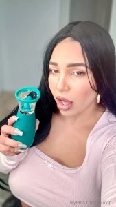 New toy new pleasure nbsp i just got a new clitoris sucker and wow it