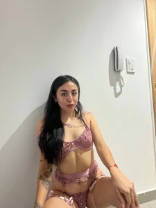 Baby would you like to have a good time laraxxxb laraxxxb laraxxxb part 1