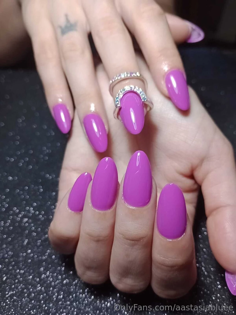 My day started at the beauty salon today do you like the color of my 