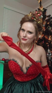 Merry grinchmas from martha may whovier part 10