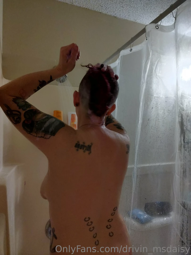 So the new place i ve moved to i realized the built in shower shelf if 