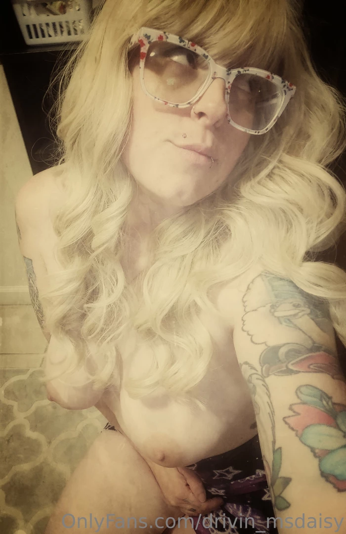 I was gifted this blonde wig from a coworker and i got 1 8 of my part 3 