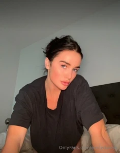 I could give you a couple reasons to stay up late tonight