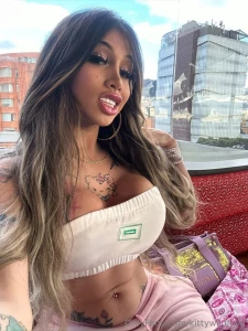 I hope you re not too busy because i m waiting for you